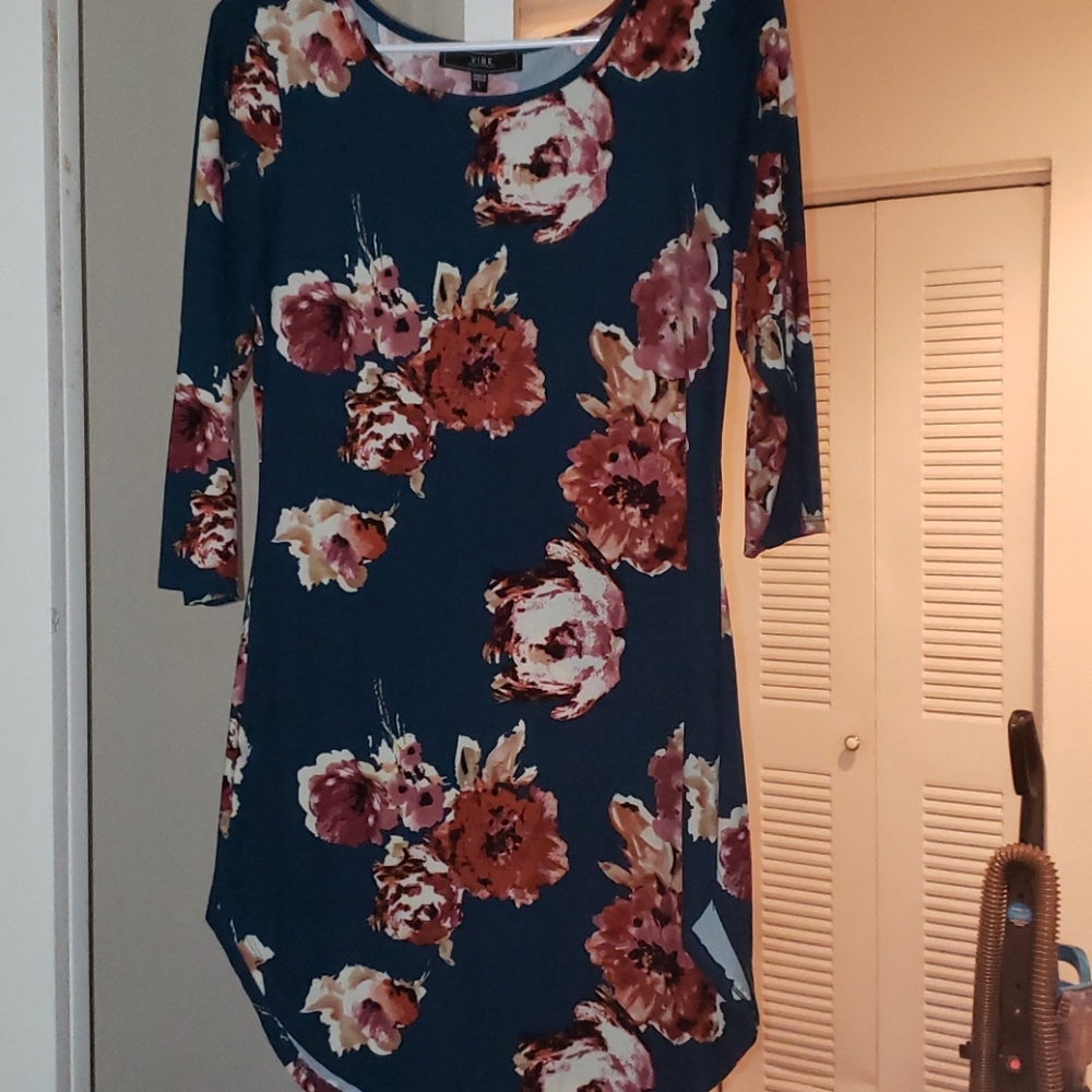 Size Large, cute sundress